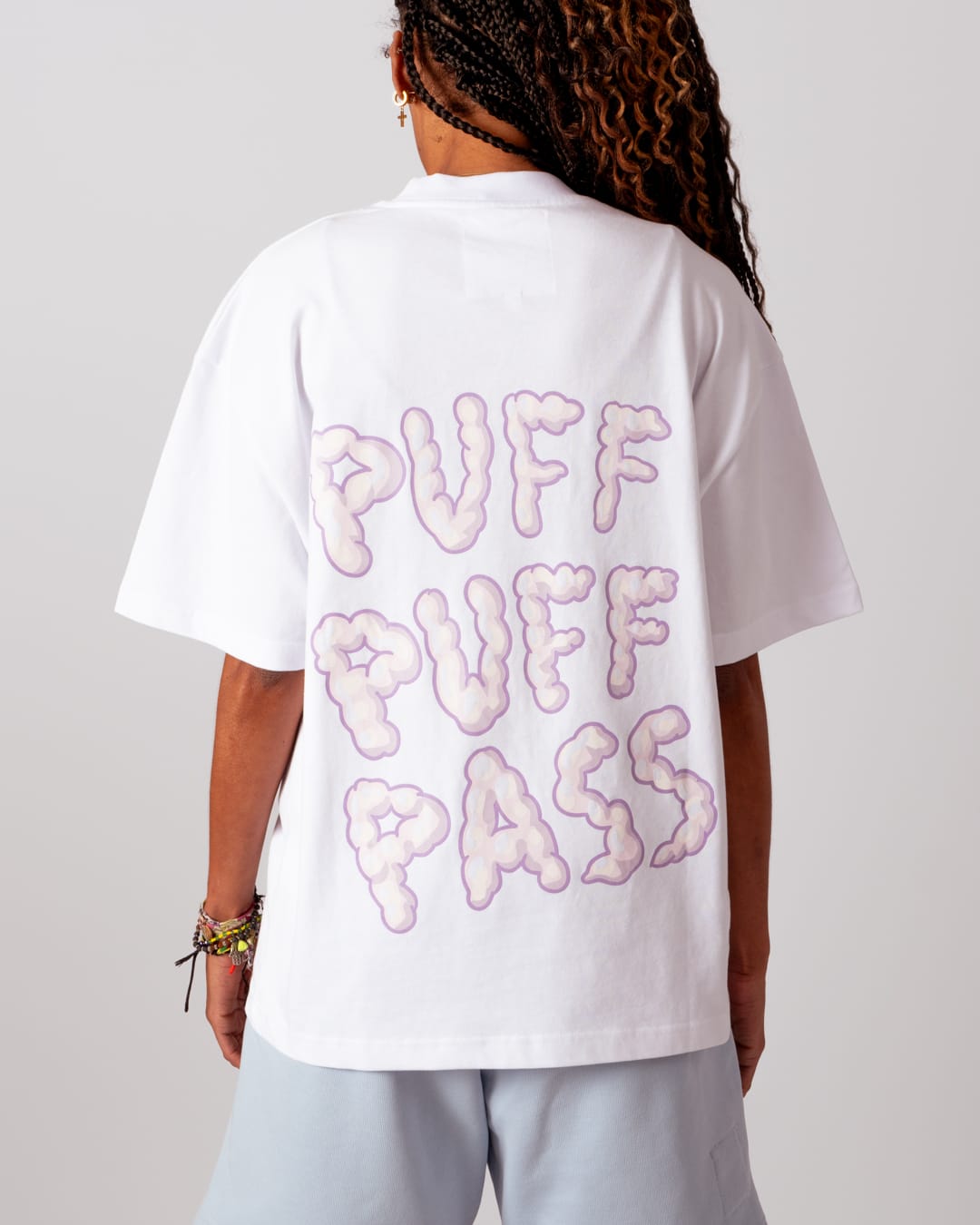 OVERSIZE T-SHIRT BACKPRINT “PUFF PUFF PASS”  White