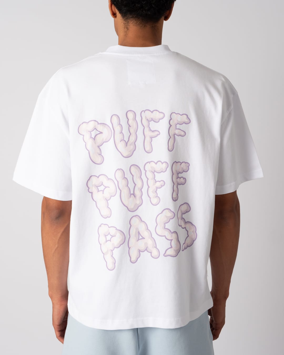 OVERSIZE T-SHIRT BACKPRINT “PUFF PUFF PASS”  White