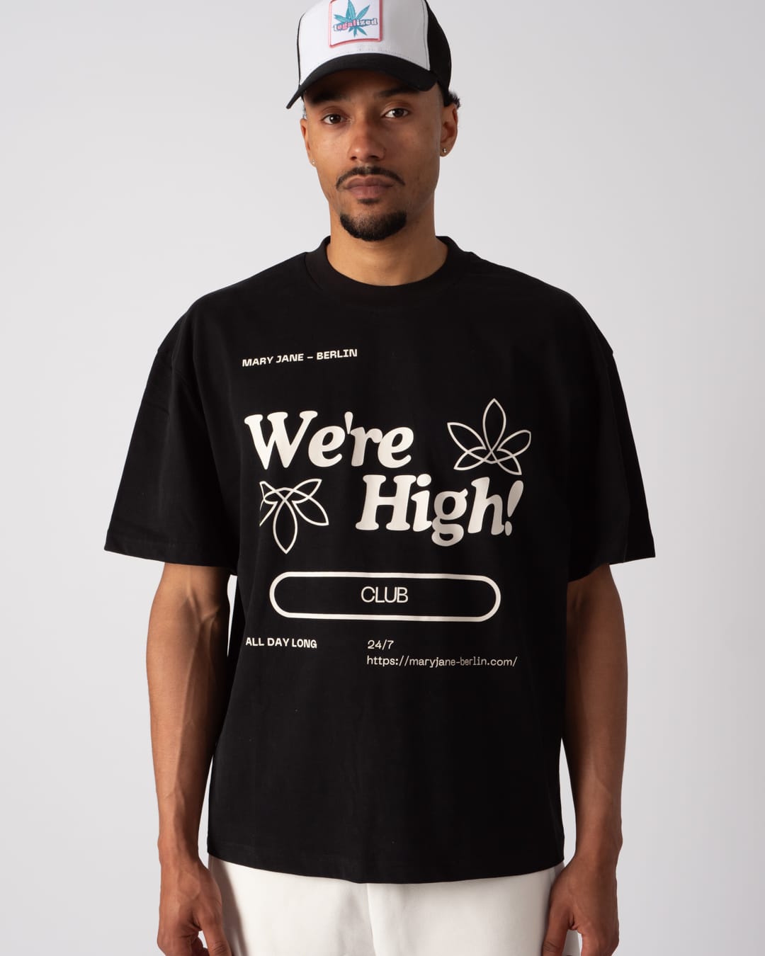 OVERSIZE T-SHIRT “WE ARE HIGH” Black